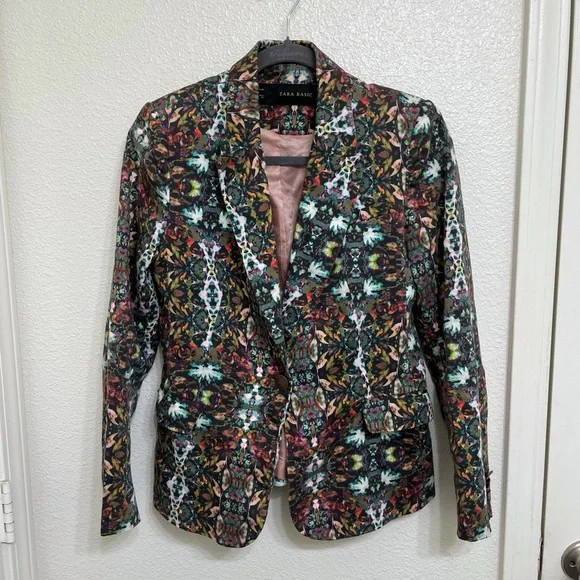 Zara Kaleidoscope Floral Blazer Size M Multicolor Statement Print Jacket - Picture 2 of 11
